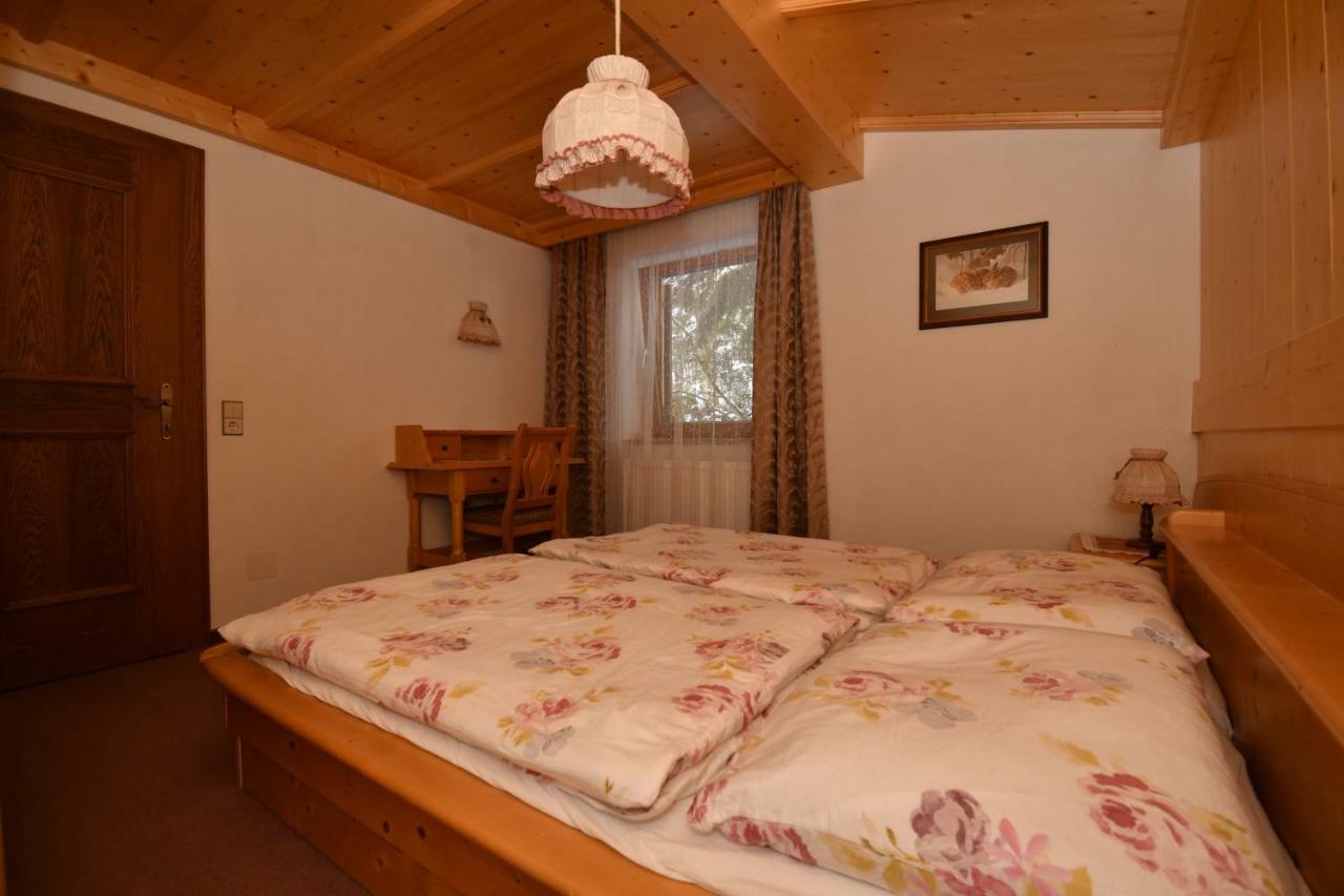 Haus Hubertus Apartment Sankt Leonhard im Pitztal Exterior photo