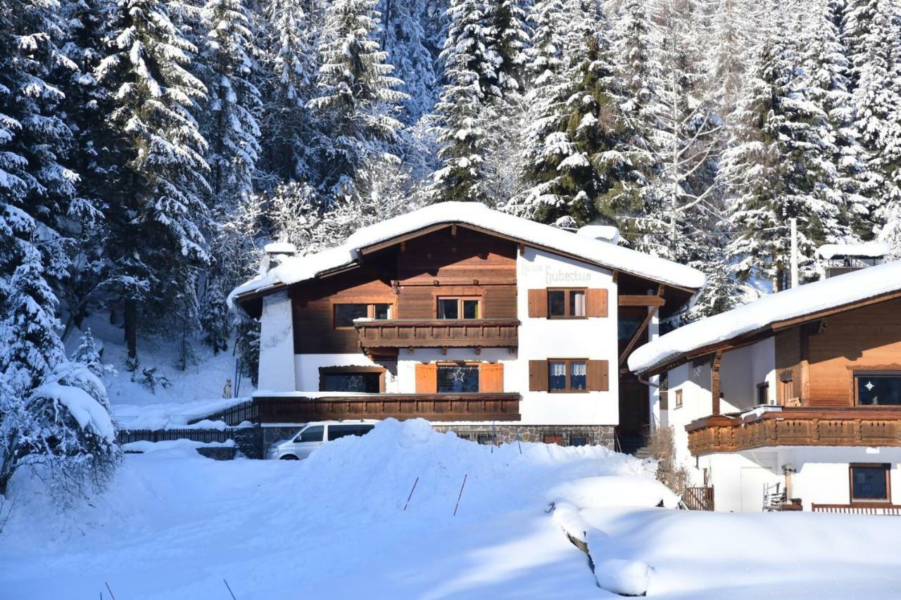 Haus Hubertus Apartment Sankt Leonhard im Pitztal Exterior photo